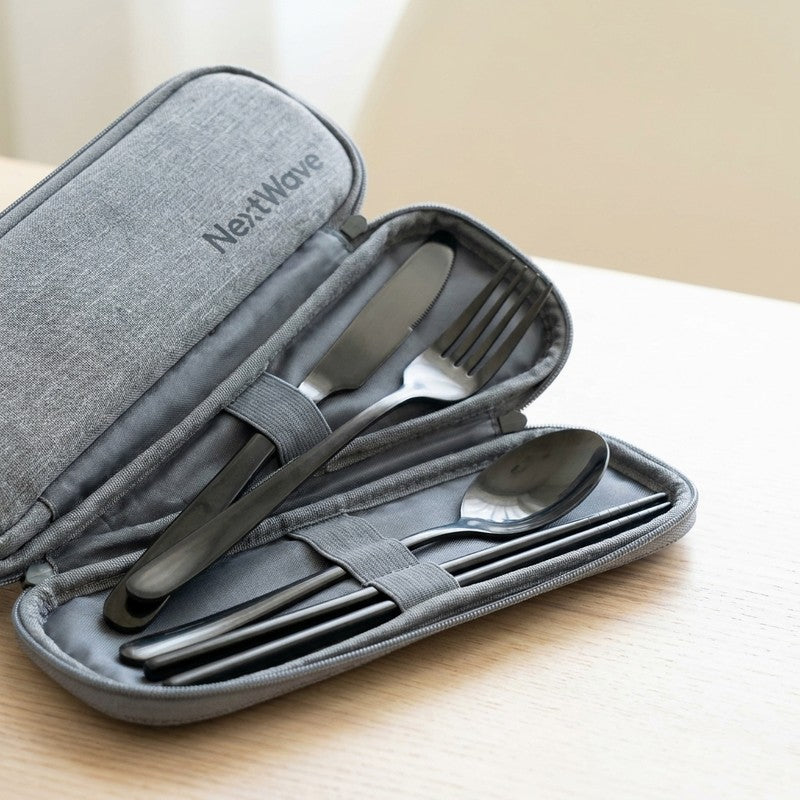 Set tacamuri de calatorie NextWave®, portabile si reutilizabile, fara zgomot la transport, cutit, furculit — detaliu vizual 2