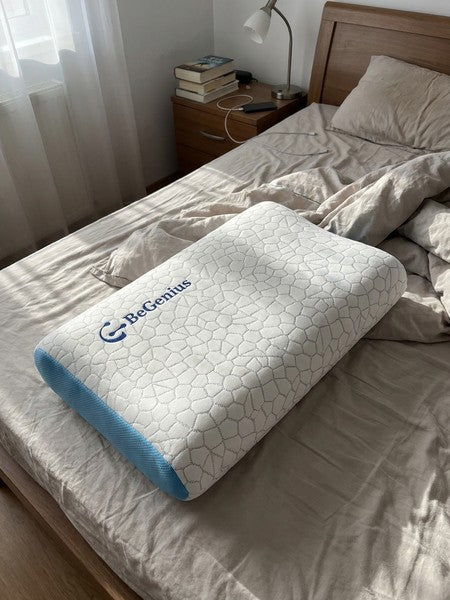 Perna ortopedica din spuma cu memorie cu gel BeGenius, Husa detasabila cu 2 zone termice, ergonomica ventilat — testimonial 1