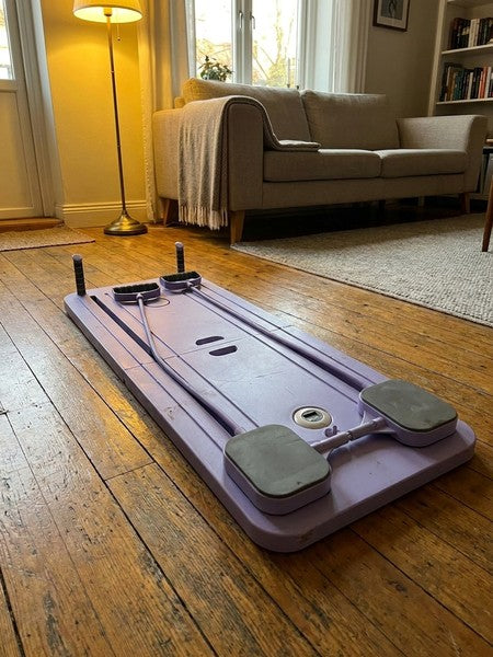 Aparat Pilates Reformer pliabil NextWave® – echipament de antrenament pentru acasa, ideal pentru incepatori s — testimonial 2