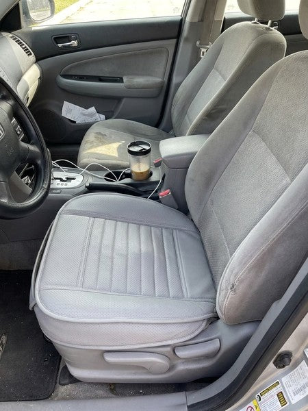 Husa scaun auto NextWave®️, universala, 53 x 53 cm, protectie pentru sezut scaun fata, piele PU, design elega — testimonial 3