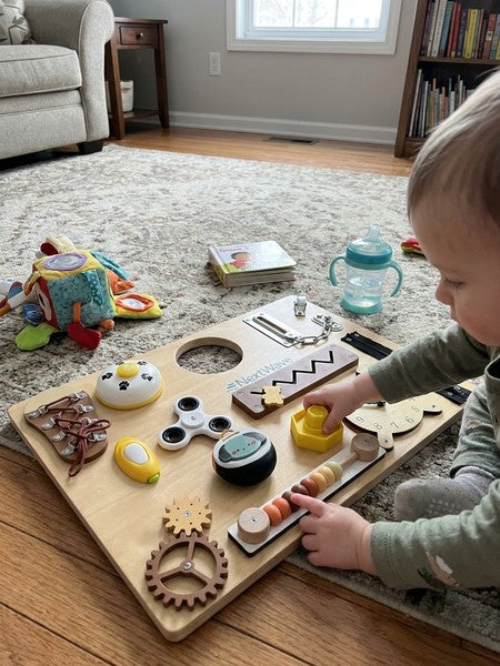 Placa educativa din lemn NextWave® tip Montessori – jucarie senzoriala cu 14 activitati interactive pentru st — testimonial 3